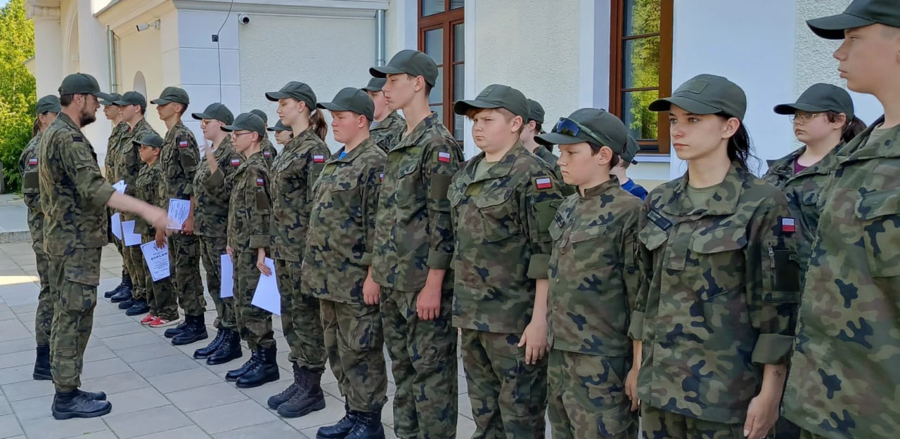 Zdjęcie z galerii ORLĄT
